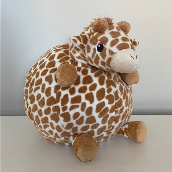 Round Giraffe - Picture 1 of 7